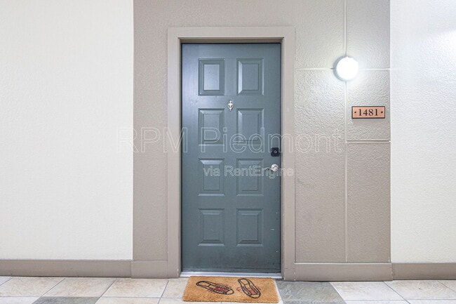 Building Photo - 401 16th St NW