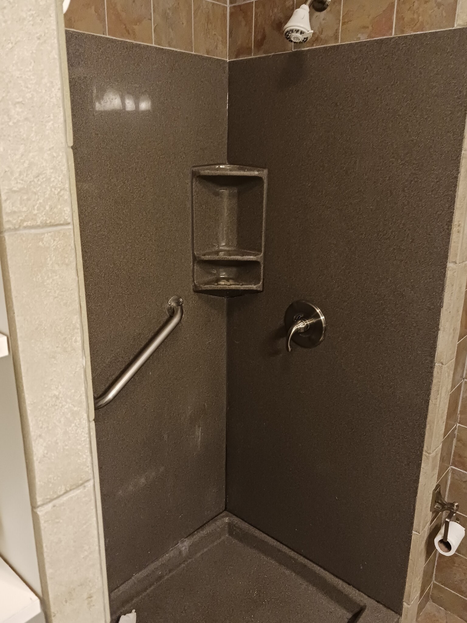 Walk in shower - 2342 Arkansas Ave