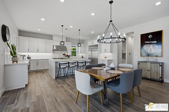 Building Photo - 75396 Mansfield Dr