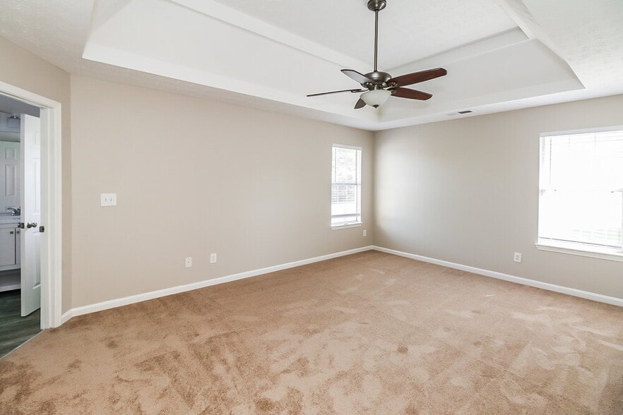 Building Photo - 1306 Pebble Beach Ln