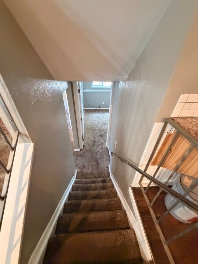 Building Photo - 5251 Meade St