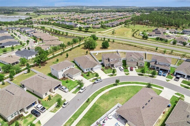 Building Photo - 1099 Calico Pointe Cir