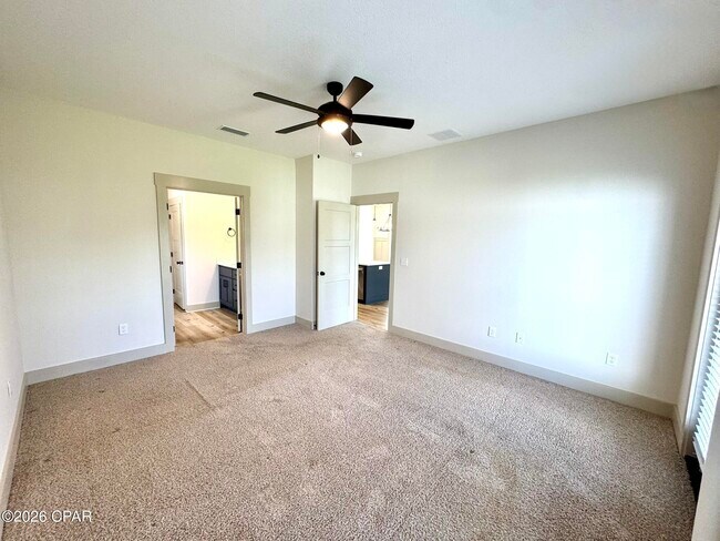 Building Photo - 3806 Heartwood St