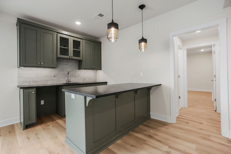 Building Photo - 2509 W 175th Pl