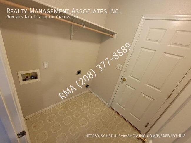 Building Photo - 4039 W Bedrock Dr