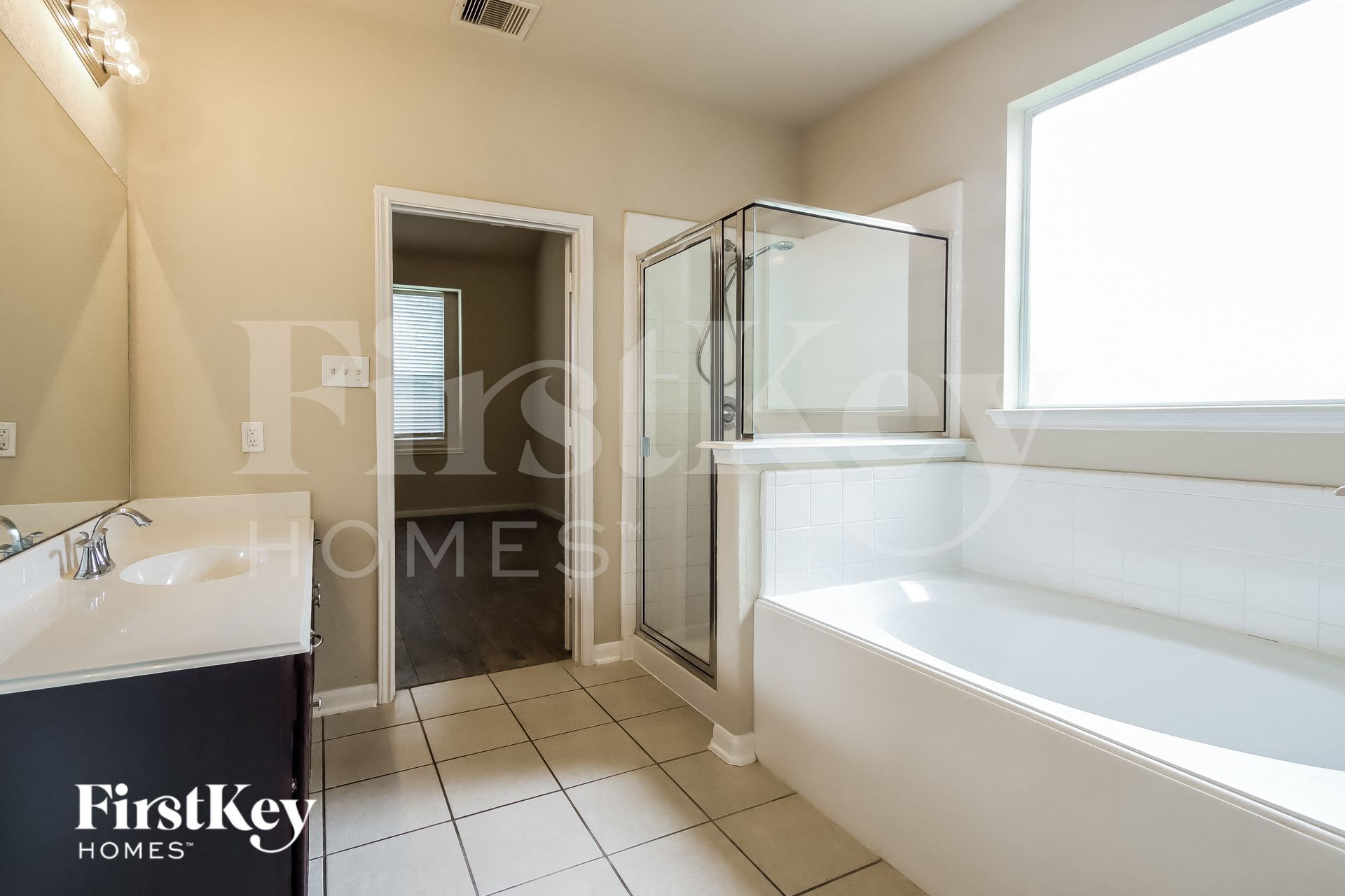 Building Photo - 15726 W Chamfer Way