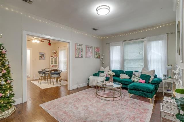 Building Photo - 2544 S University Dr