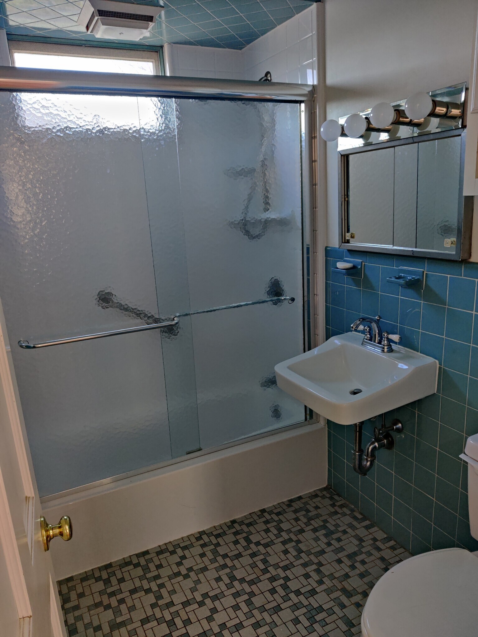 Building Photo - 14 Rice St