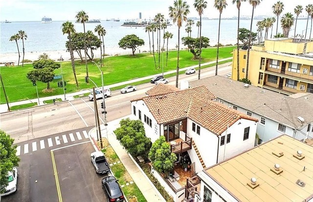 Building Photo - 3535 E Ocean Blvd