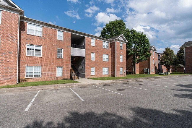 Building Photo - 3000 S Adams St