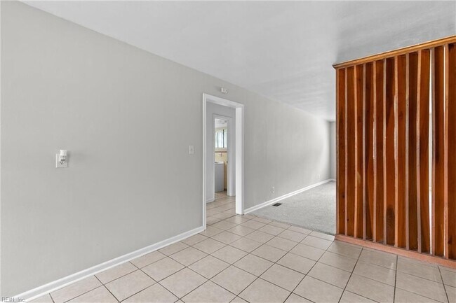 Building Photo - 4906 Johnson Ave