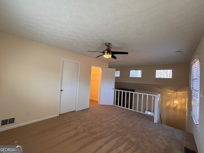 Building Photo - 1717 Wynndowne Trail