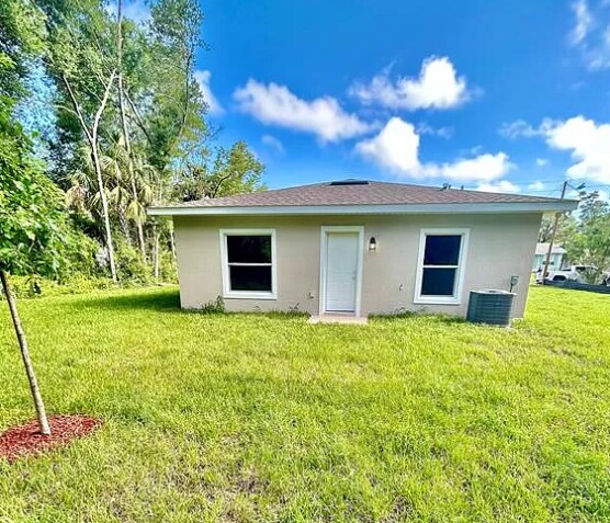 Rear - 710 W Beresford Rd
