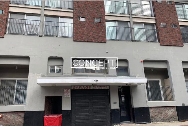 Building Photo - 47 Symphony Rd