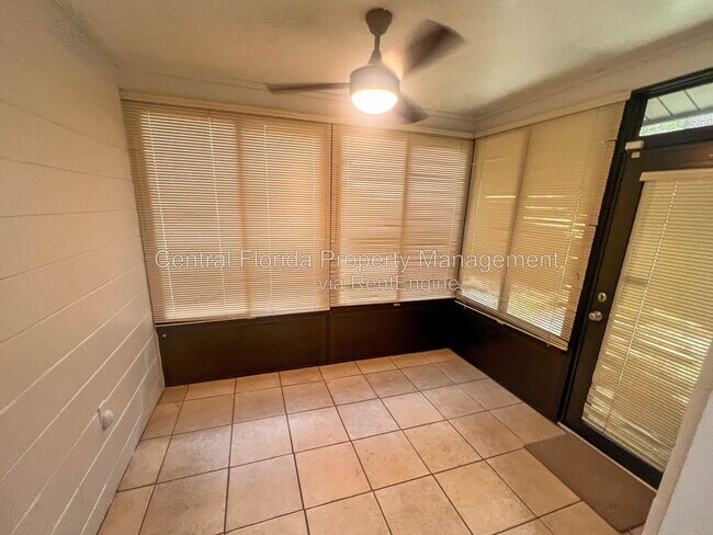 Building Photo - 7915 Compass Dr