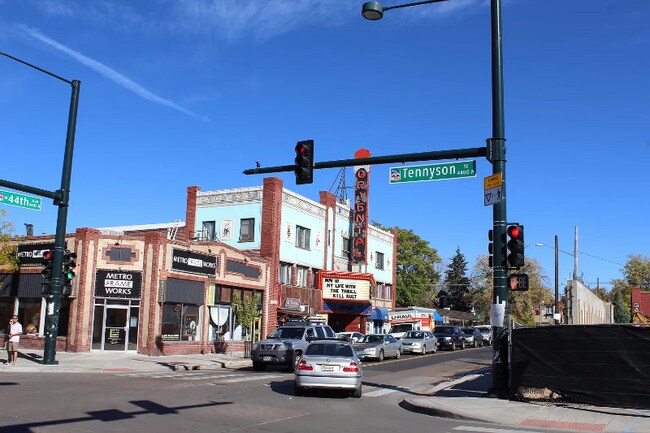 Building Photo - 3961 Utica St