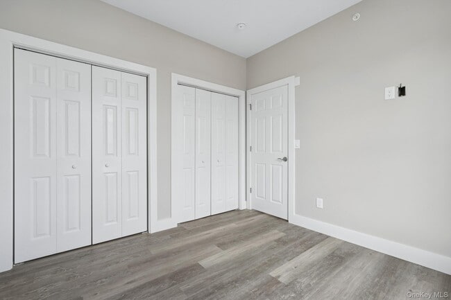 Building Photo - 153 Greenwich Ave