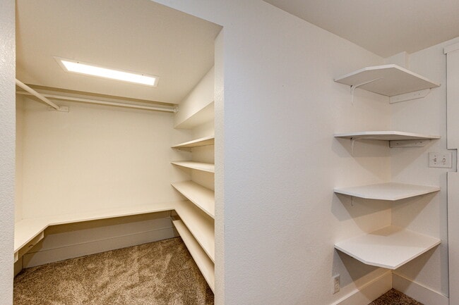 Building Photo - 3784 Quitman St