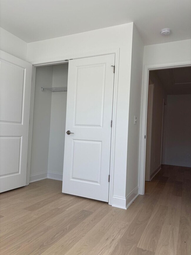 Building Photo - Knoxville 37920 - 3 bedroom 2.5 bath - cal...