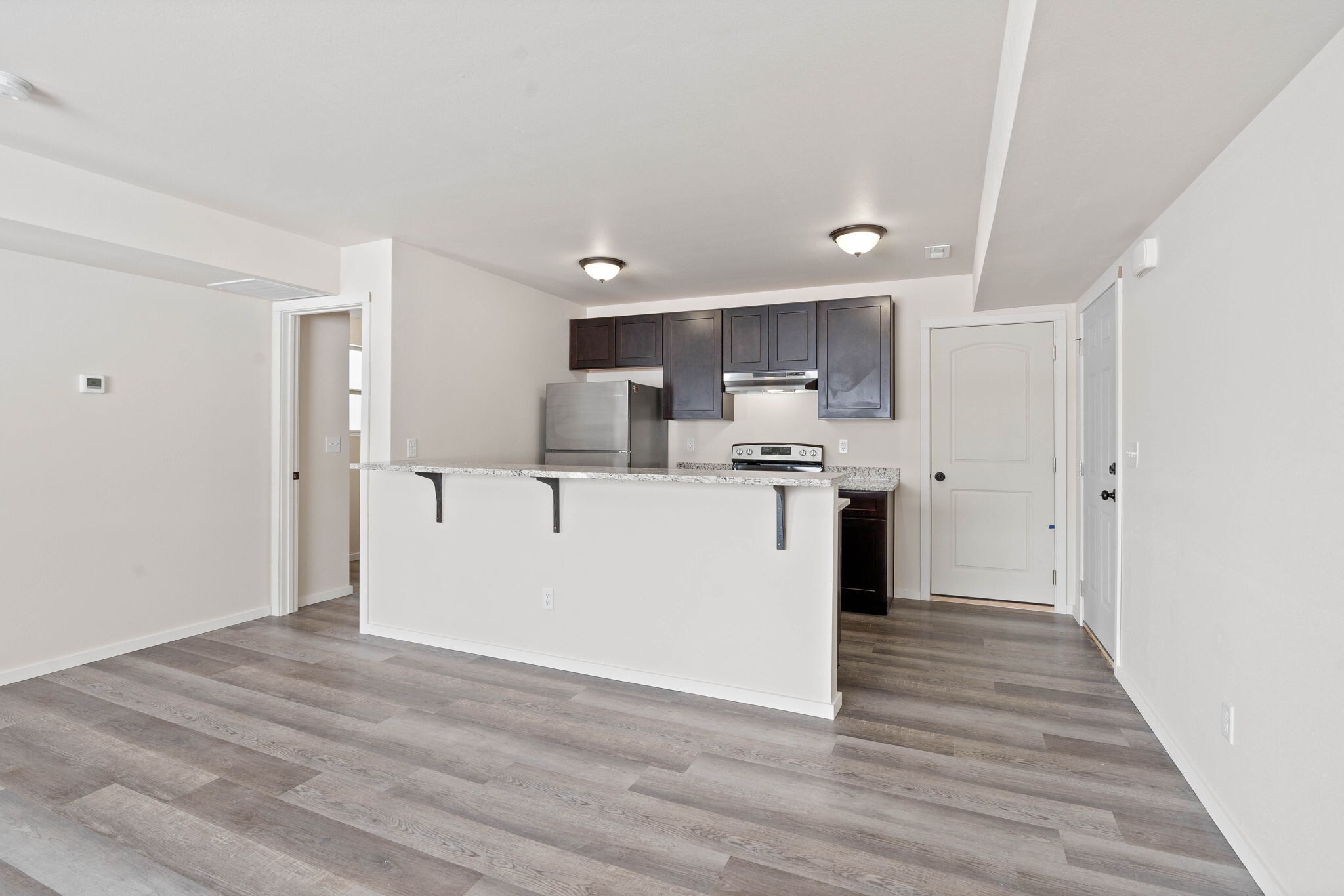 spacious high bar - 9109 W Winona Rd