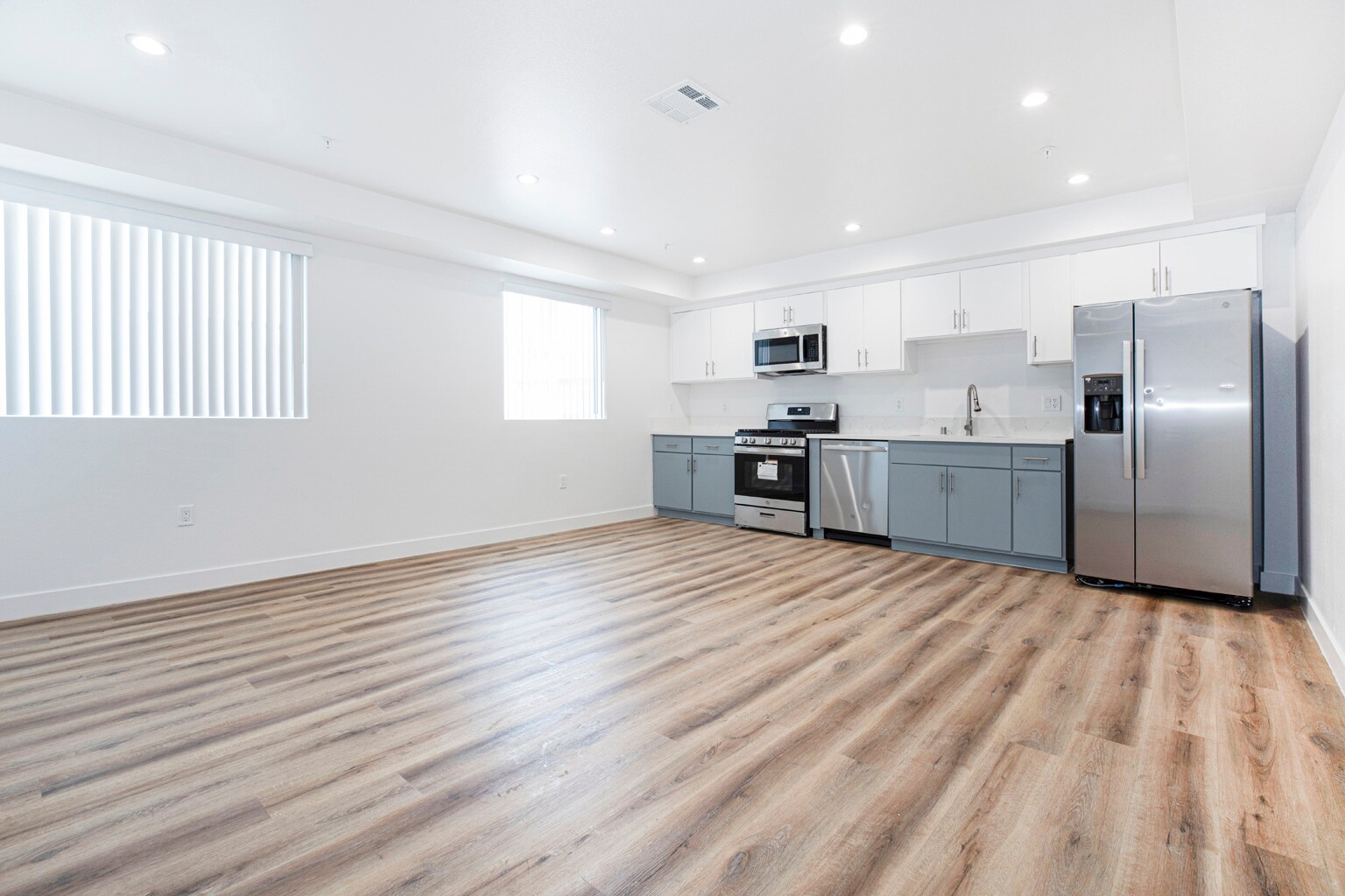 Building Photo - 5916 Tujunga Ave