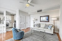 Building Photo - 14 Murray Blvd