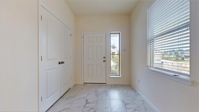 Building Photo - 10434 Astor Pt Trl