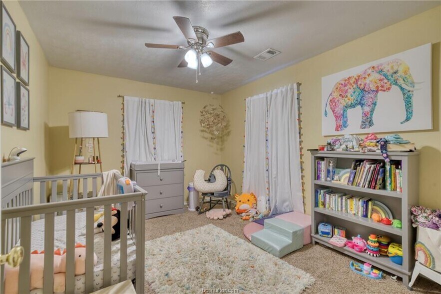 Building Photo - 2400 Longmire Dr
