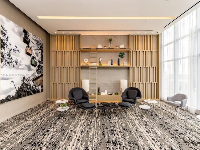 Building Photo - 4010 S Ocean Dr