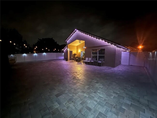 Building Photo - 314 Regency St