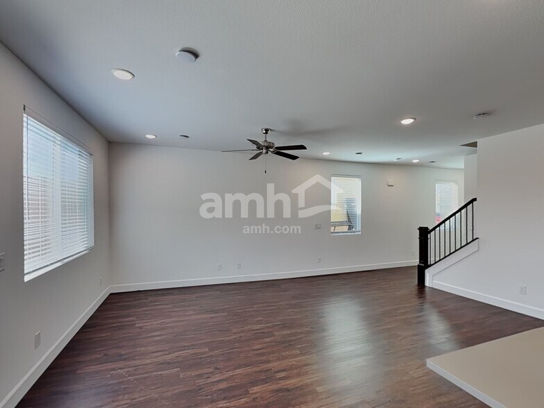 Building Photo - 8969 Tiger Tooth Ave