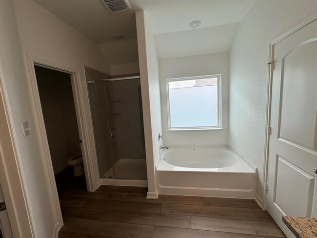 Building Photo - 1187 Amy Dr