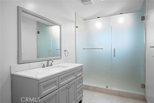 Building Photo - 8027 Bellingham Ave