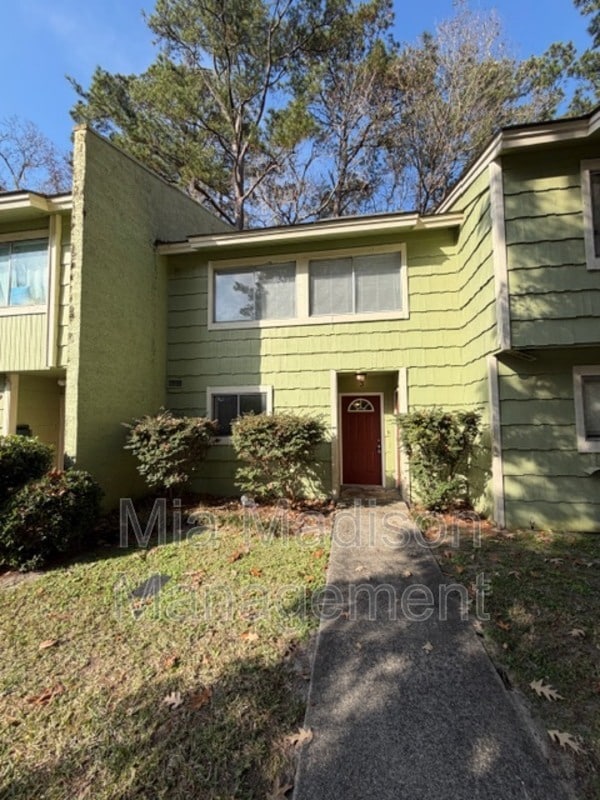 Building Photo - 527 Tibet Ave