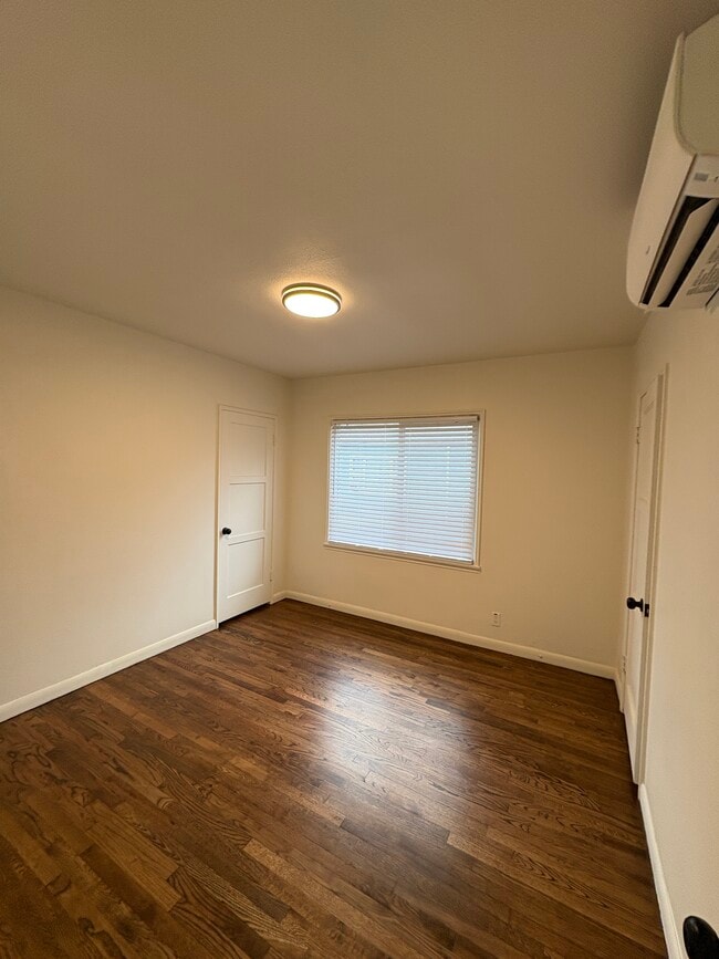 Building Photo - 840 NW 54th St