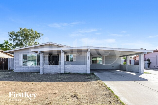 Building Photo - 4120 W Ironwood Dr