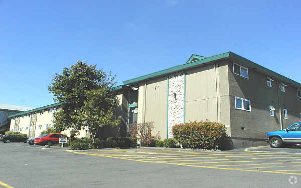 Tukwila Station Apartments