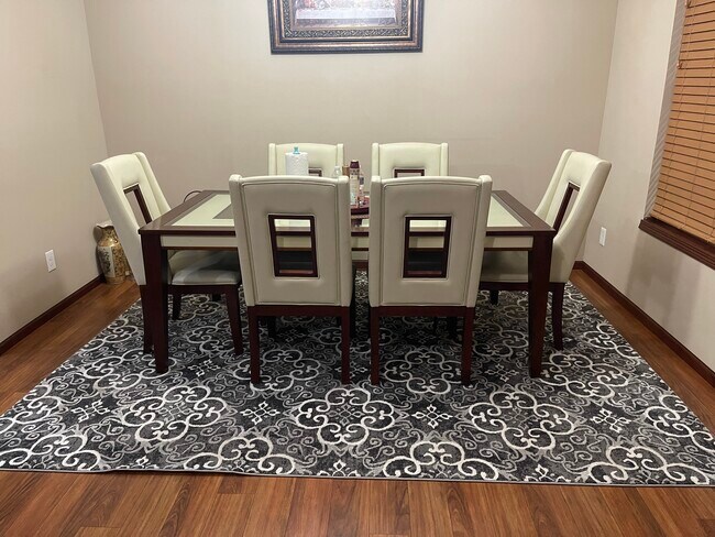 Building Photo - 113 Alton Dr