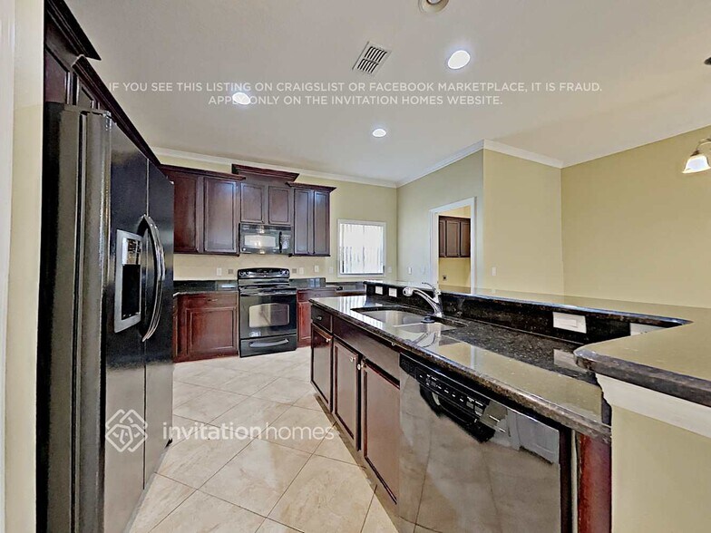 Building Photo - 5547 Remsen Cay Ln