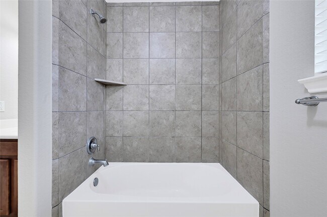 Building Photo - 20254 Fossil Valley Ln