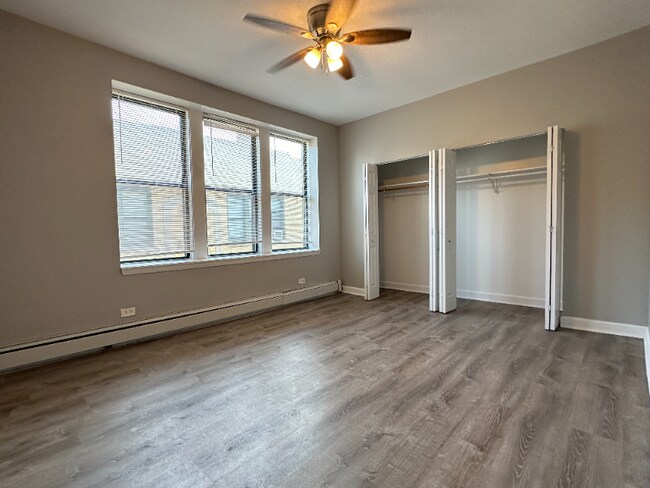 Building Photo - 5645-5657 W Washington Blvd