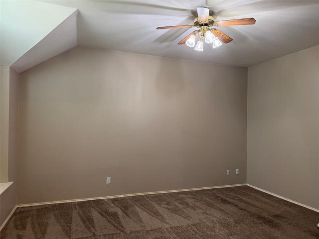Building Photo - 405 Love Bird Ln