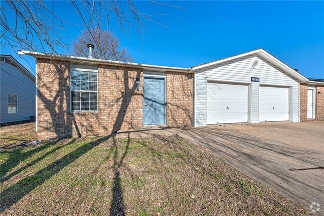 Building Photo - 4378 W Thrasher Dr