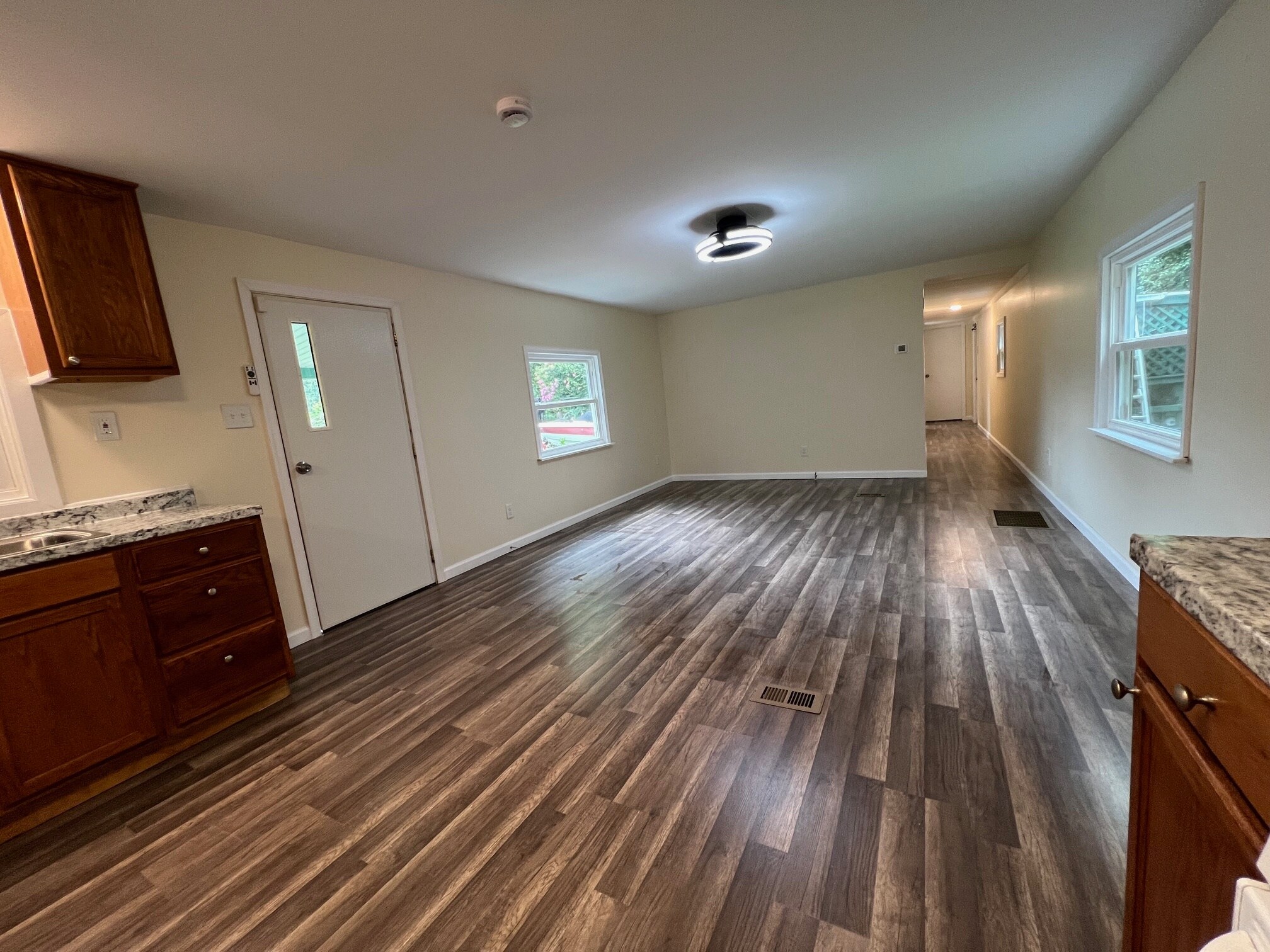 Building Photo - 4408 Sanford Ct