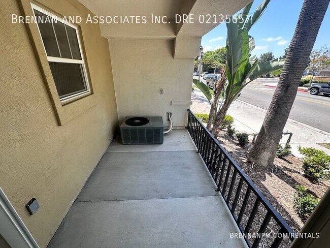 Building Photo - 2728 Farragut Rd