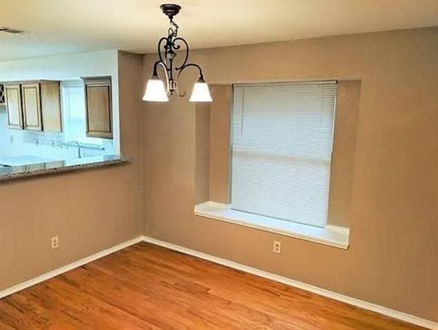 Building Photo - 504 Woodlake Dr