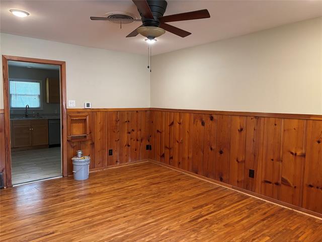 Building Photo - 5613 Volder Dr
