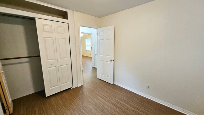 Building Photo - Charming 3/1 in Midwest City-Remodeled