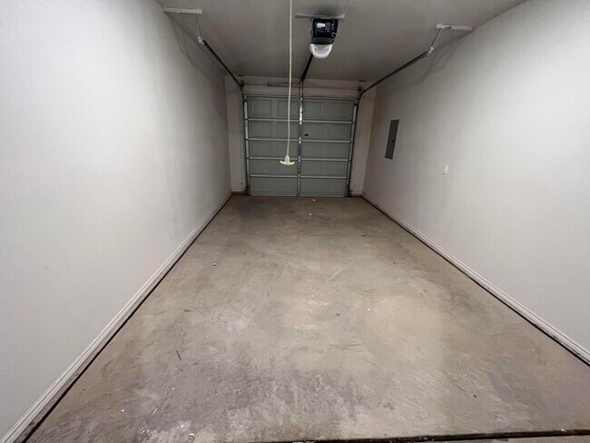 Building Photo - 1124 N 7th St