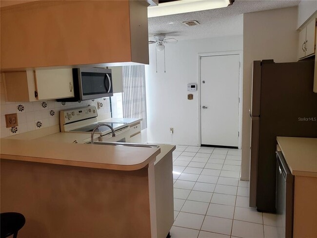 Building Photo - 2020 Rudder Dr